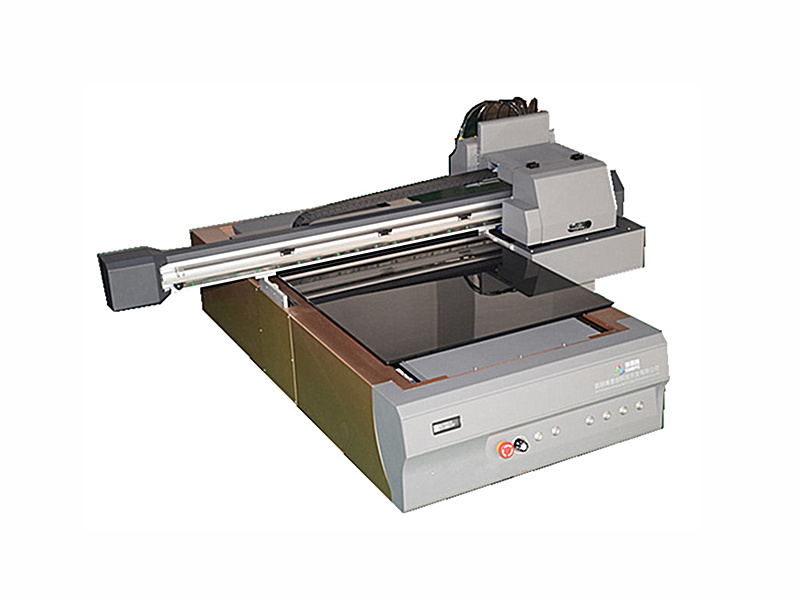 博易創(chuàng)BYC-6510中型uv打印機(jī)幅面6510